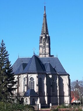 Lukaskirche von außen